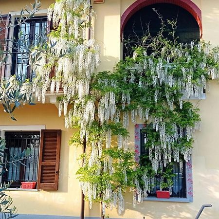 La Casa Dei Masue' ξενώνας Άλμπα Εξωτερικό φωτογραφία